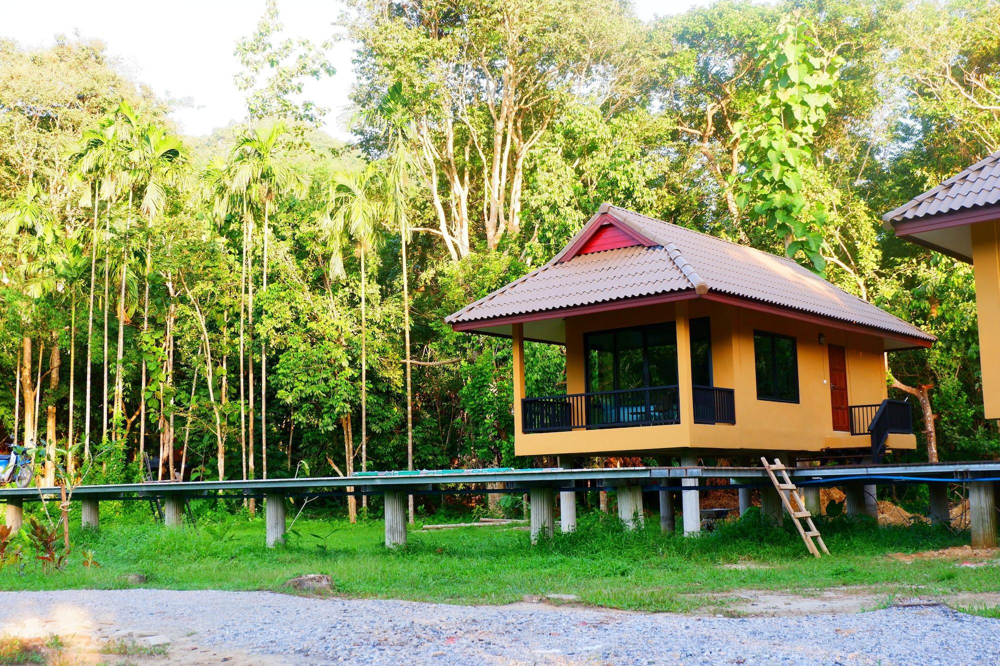 Art'S Riverview Lodge Khao Sok National Park Exteriér fotografie